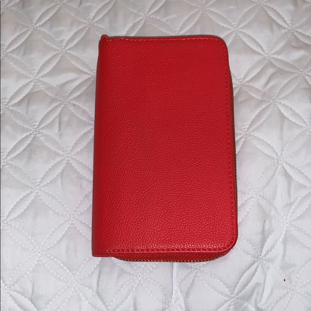 Red wallet